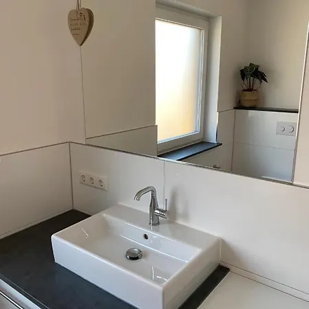 Holiday home Gaestehaus Roggenhorst - Aufwaendig Saniertes Haus, 200 Qm Wohnflaeche, 3 Baeder