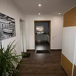 Gaestehaus Roggenhorst - Aufwaendig Saniertes Haus, 200 Qm Wohnflaeche, 3 Baeder Vakantiehuis